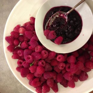 Raspberries with Olive Oil Blueberry Sauce