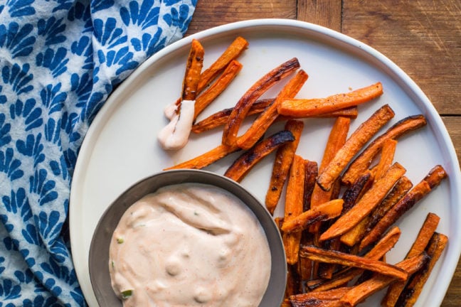 Carrot Fries with Sriracha Sauce / Sarah Crowder / Katie Workman / themom100.com