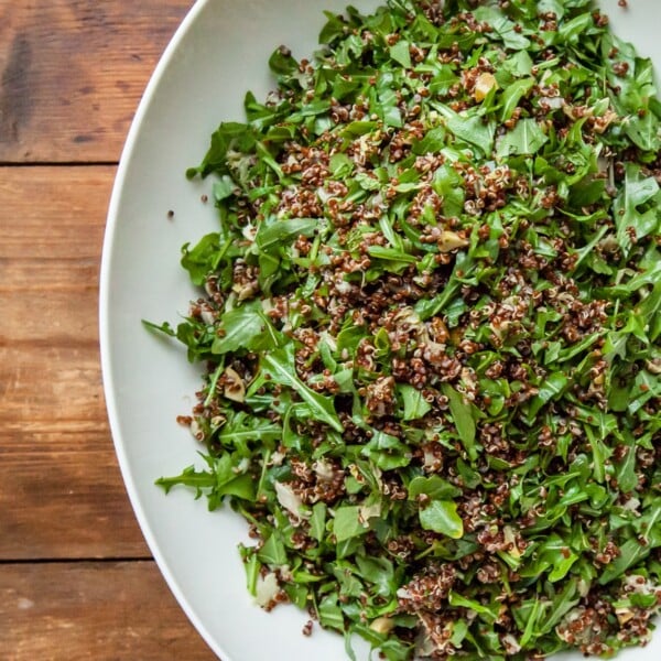 Red Quinoa Salad with Arugula, Artichoke Hearts, and Olives / Carrie Crow / Katie Workman / themom100.com