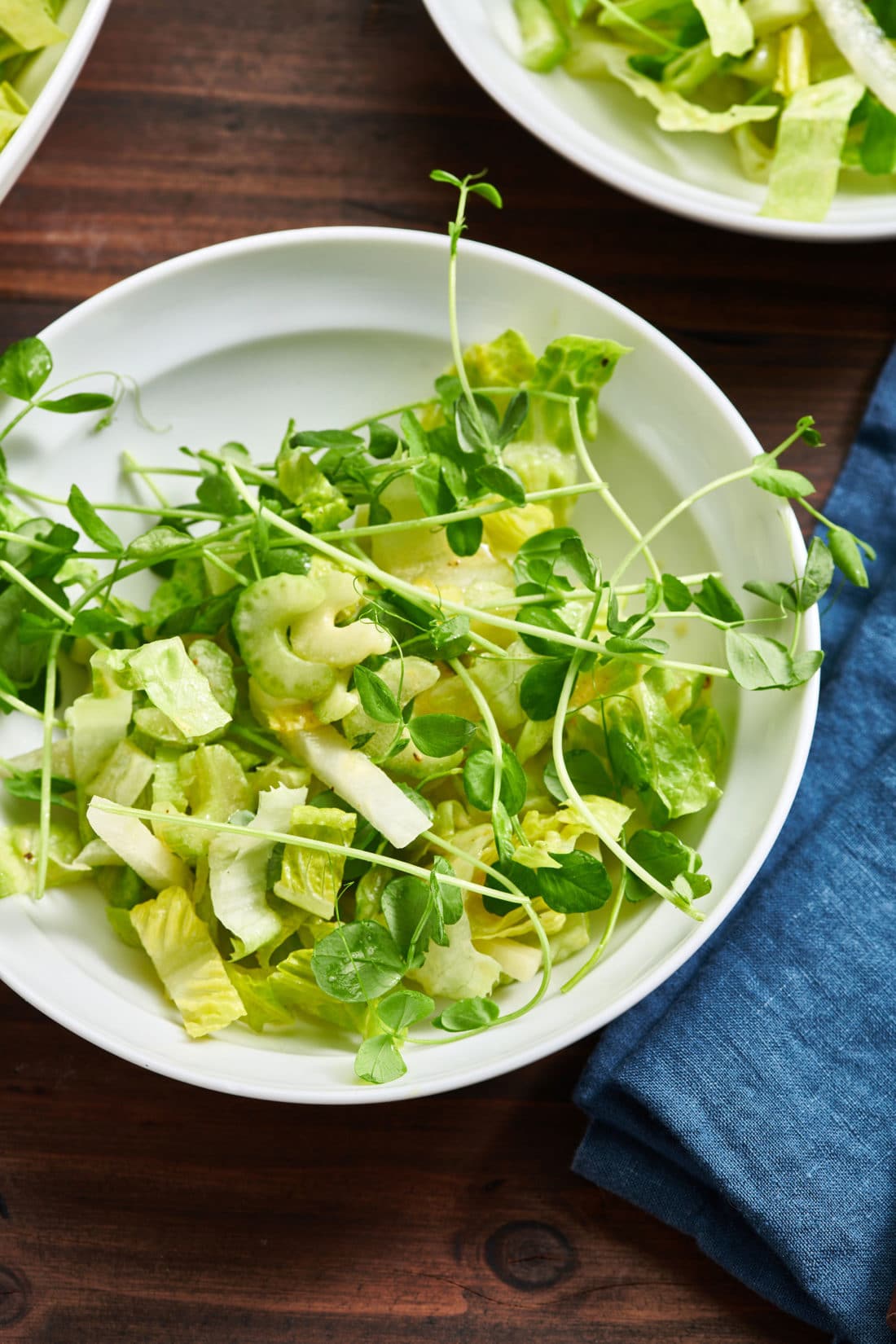 Crunchy Mixed Green Salad