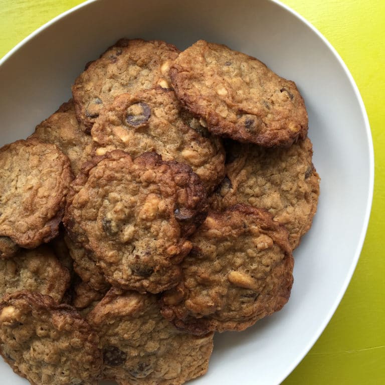 Peanut Butter Chocolate Chip Oatmeal Cookies