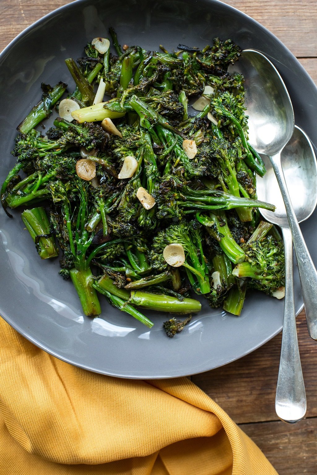 Broccolini Strascinati (“Dragged” Broccoli) / Sarah Crowder / Katie Workman / themom100.com