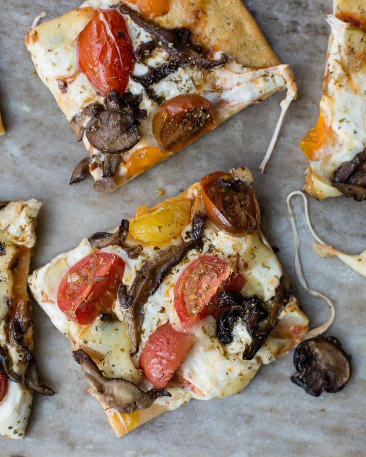 Mushroom, Mozzarella, and Cherry Tomato Pizza / Sarah Crowder / Katie Workman / themom100.com