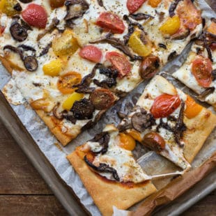 Mushroom, Mozzarella, and Cherry Tomato Pizza / Sarah Crowder / Katie Workman / themom100.com