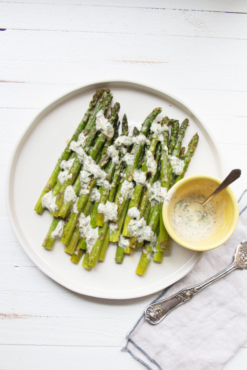 Plate of Roasted Asparagus with Creamy Mustard-Oregano Sauce.