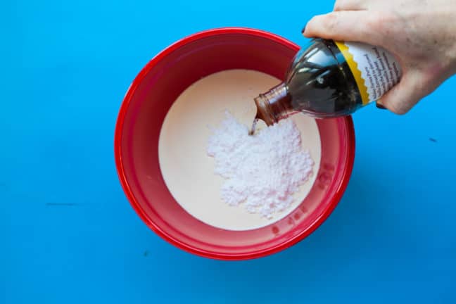 How to Make Perfect Whipped Cream / Carrie Crow / Katie Workman / themom100.com