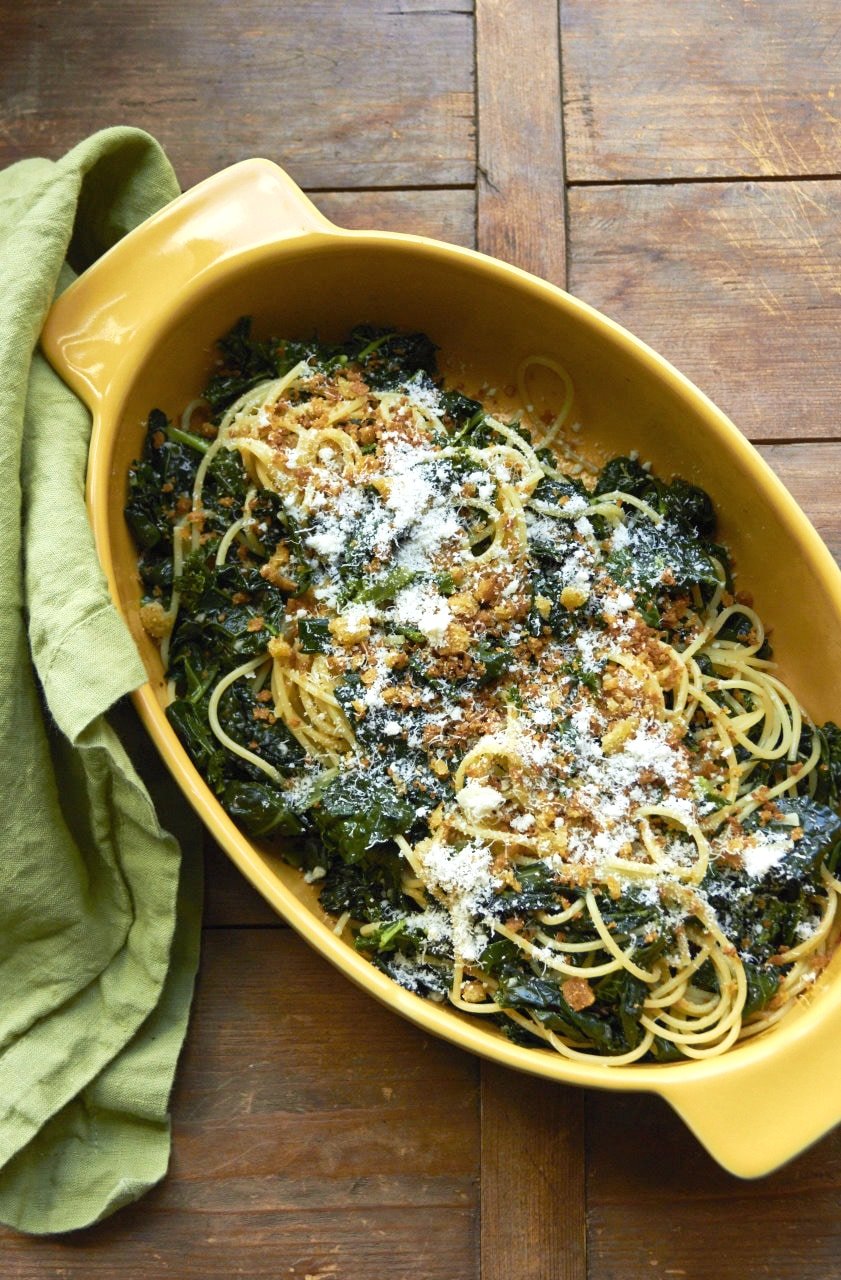 Pasta with Sautéed Kale and Toasted Bread Crumbs / Photo by Mia / Katie Workman / themom100.com