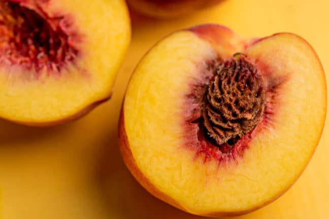 How to Cook Peaches and Nectarines