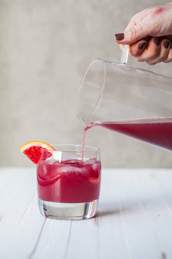 Red Holiday Cocktail / Carrie Crow / Katie Workman / themom100.com