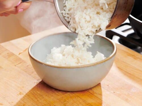 https://themom100.com/wp-content/uploads/2018/12/how-to-cook-perfect-rice-115-500x375.jpg