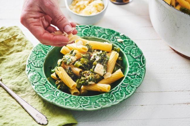 One Pot Pasta with Feta and Broccolini