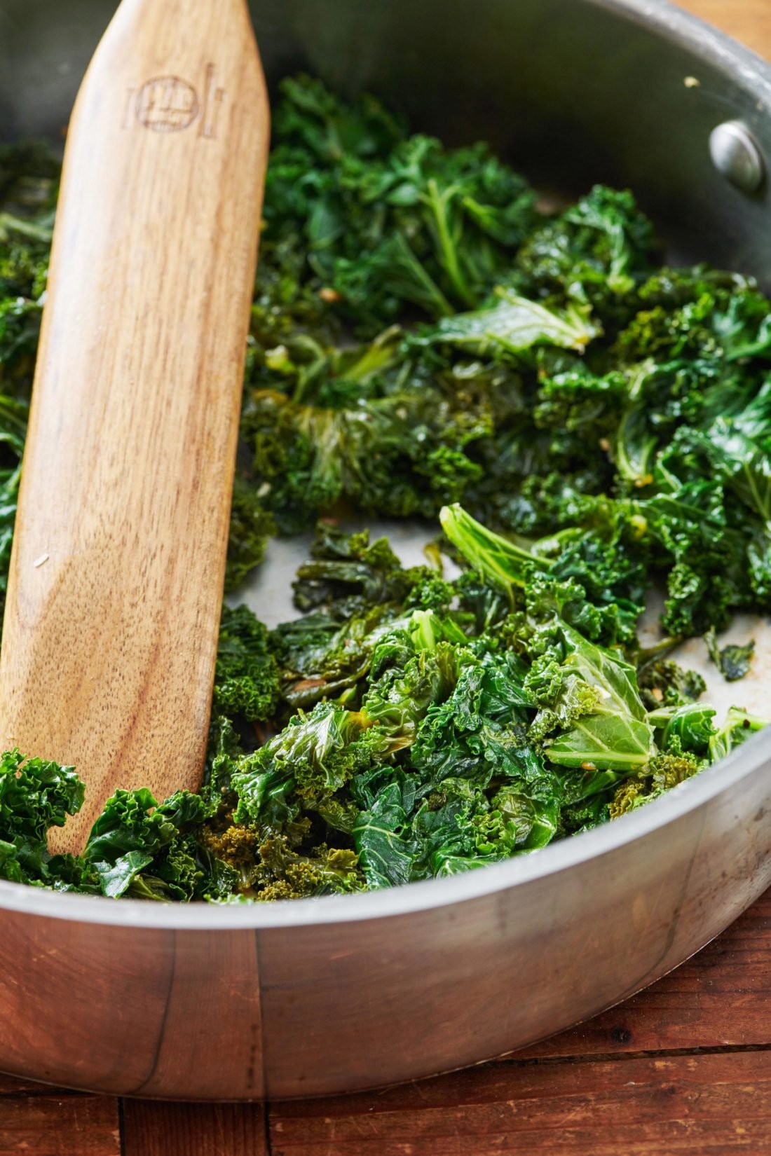 How To Cook Kale Simple And Easy Sautéed Kale Recipe — The Mom 100