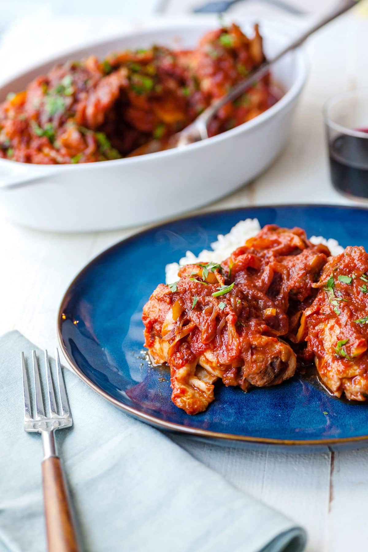 Blue plate with Chicken Cacciatore.