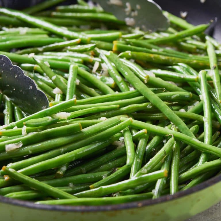 Sautéed Green Beans with Thyme Butter