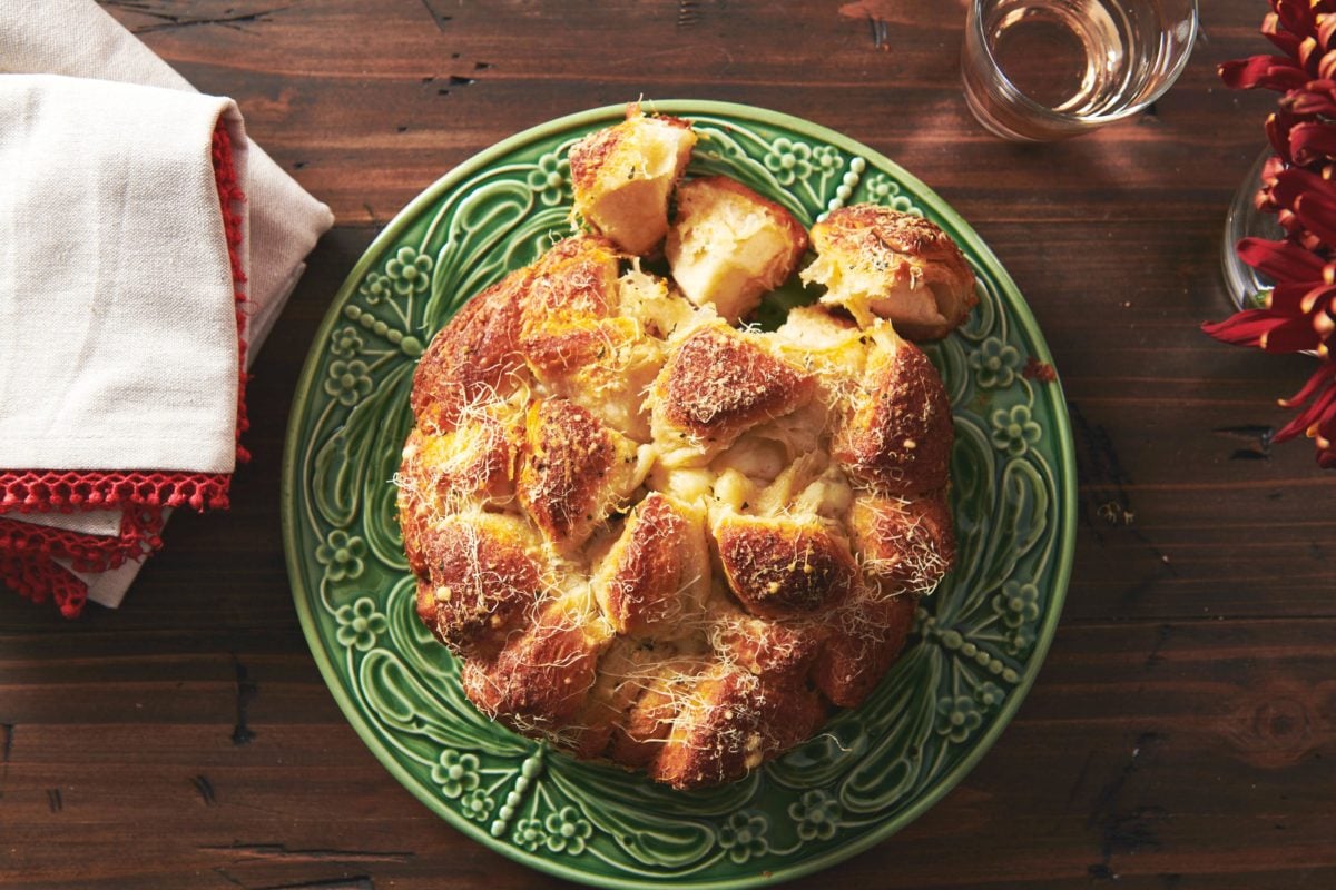 Garlic Oregano Monkey Bread