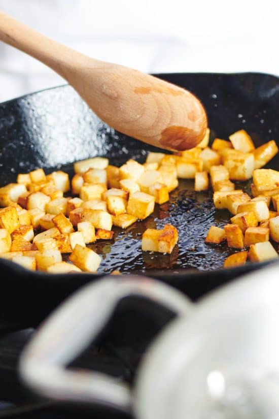 How to Make Crispy Sautéed Potatoes on the Stove