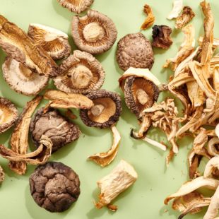 How to Cook Dried Mushrooms