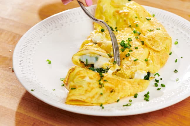 How to MakaSpinach Feta Omelete a Perfect Omelet