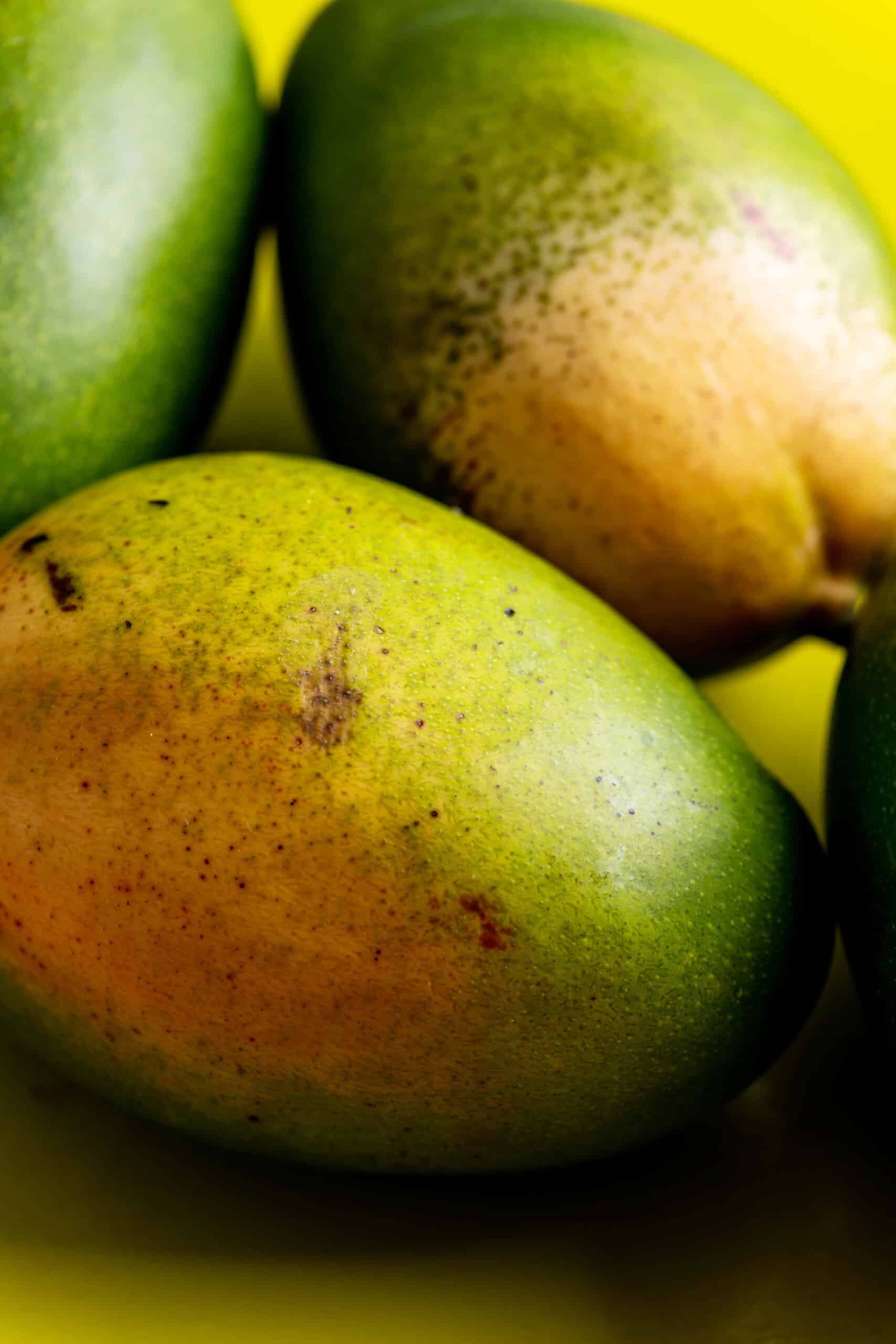 Pile of mangos.