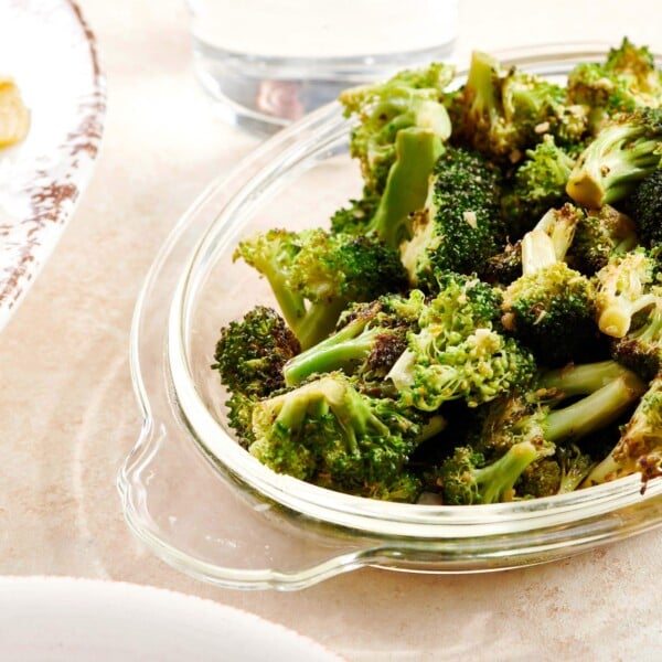 Simple StirFried Broccoli Recipe Broccoli Stir Fry — The Mom 100