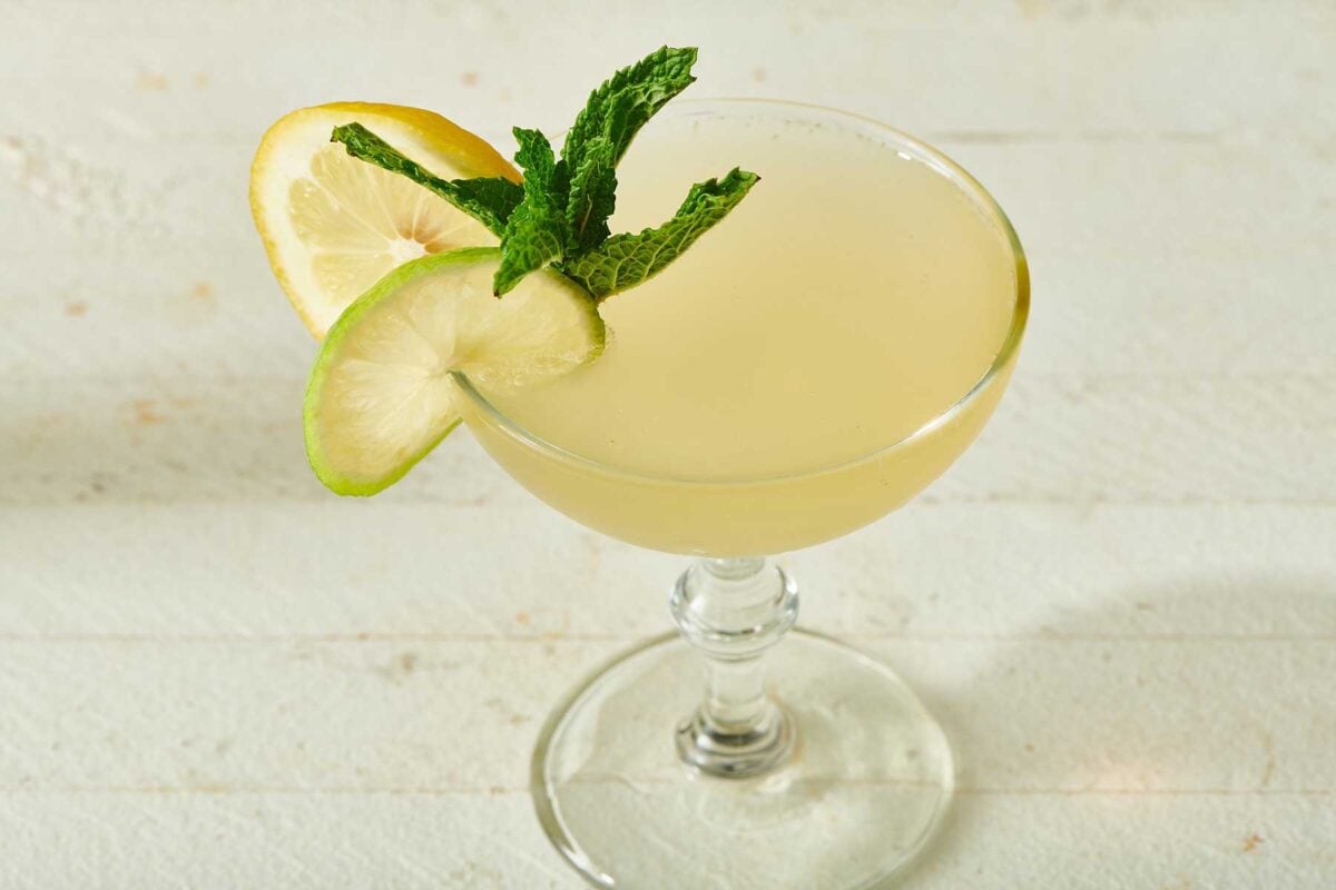 Sparkling Limoncello Cocktail